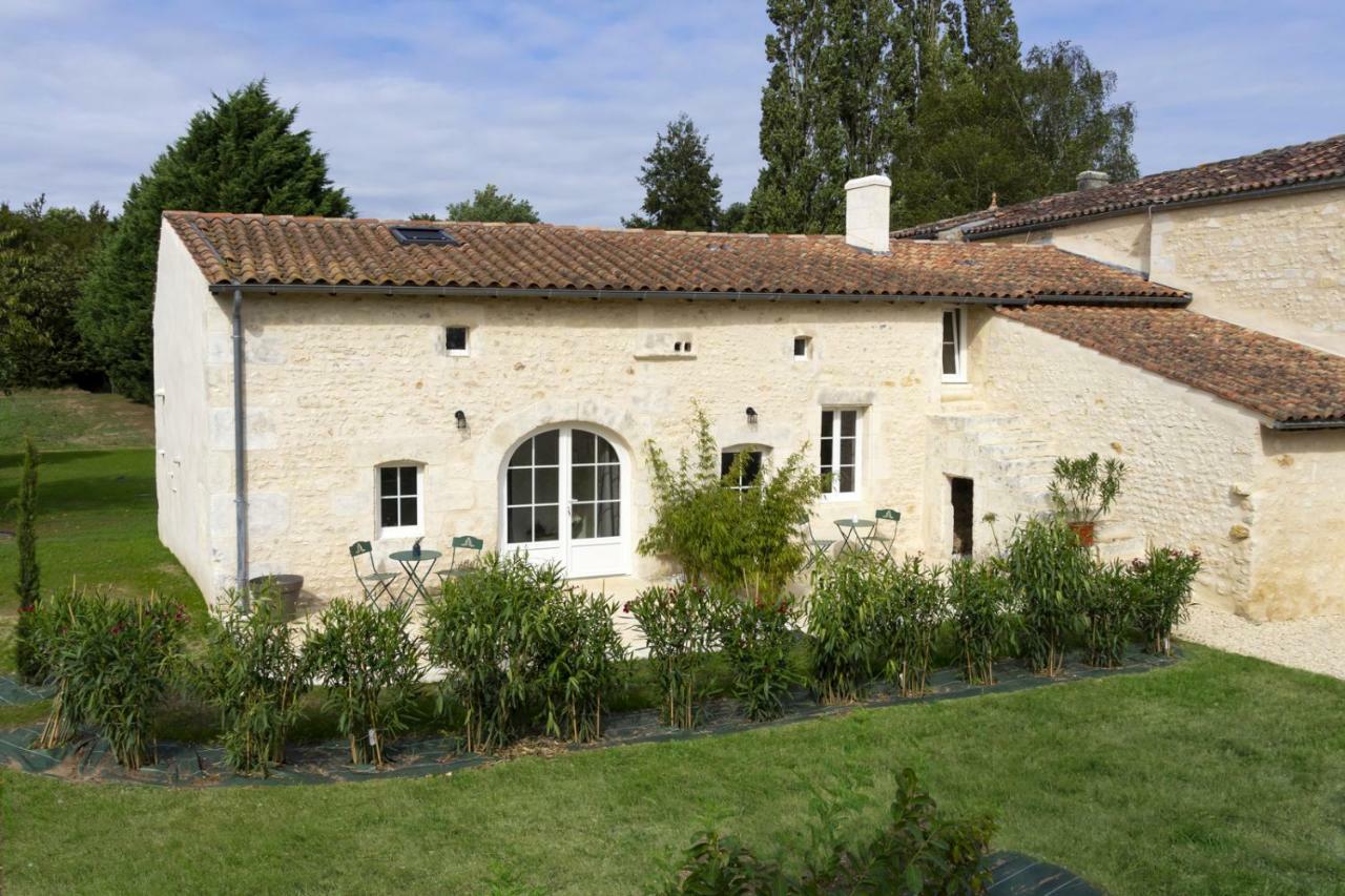 Le Clos De Tesson Exterior photo